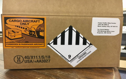 Dangerous goods package with hazard label